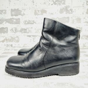 Bass Kimmel Black Leather Square Toe Faux Fur Lining Back Zip Ankle Boots F526